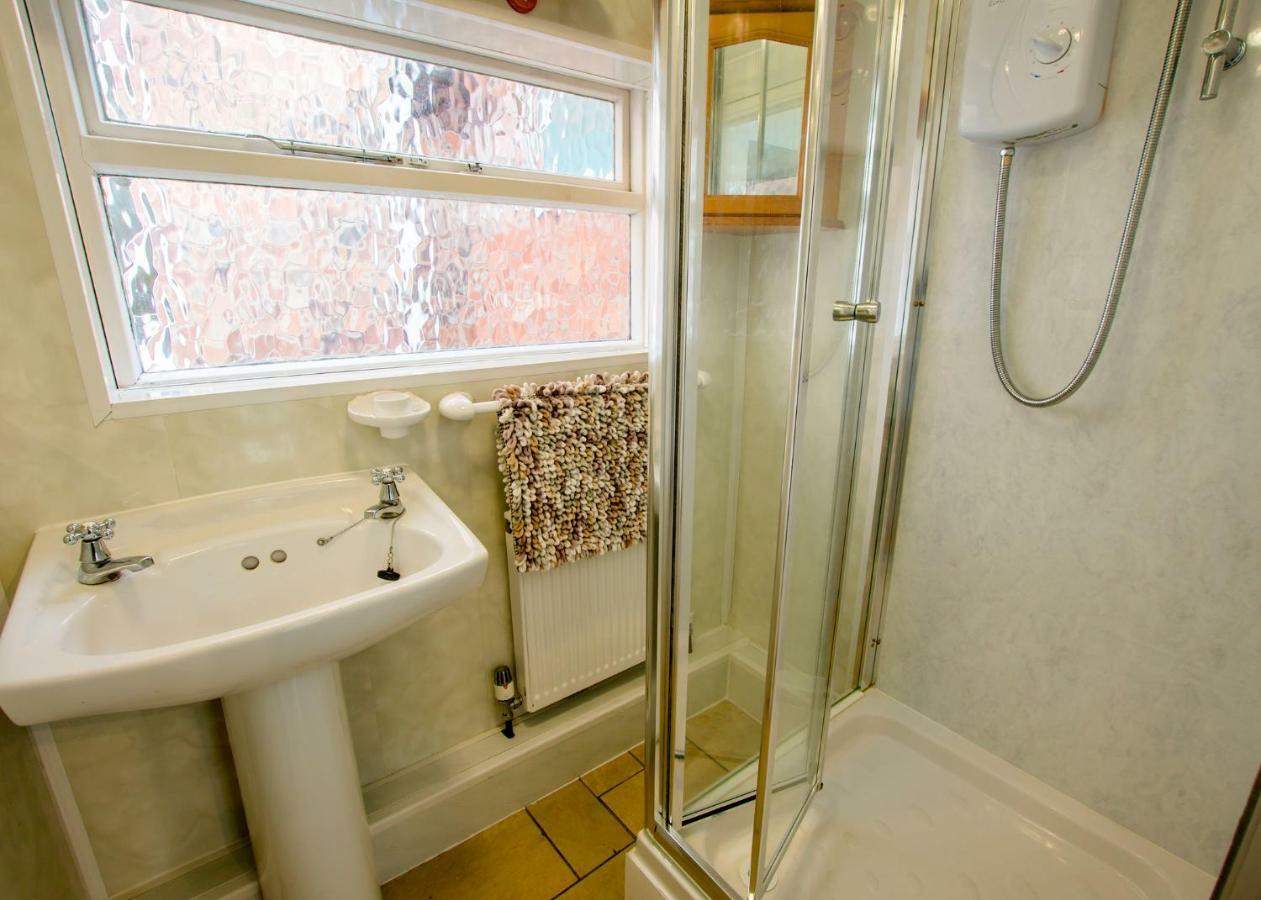 60 And A Half Bailgate Apartment Lincoln Ngoại thất bức ảnh